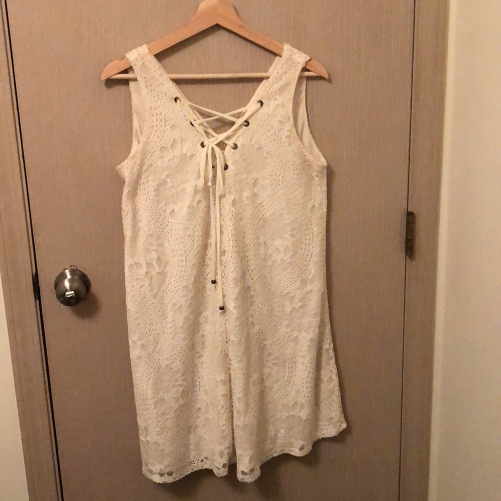 White A line lace dress altar’d state